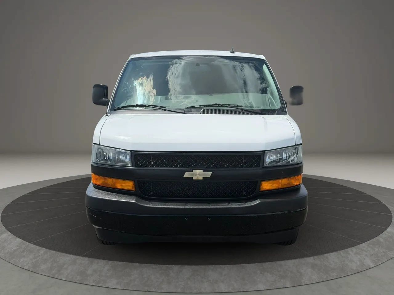 Used 2023 Chevrolet Express 2500 Extended w/ Driver Convenience Package RWD image 9