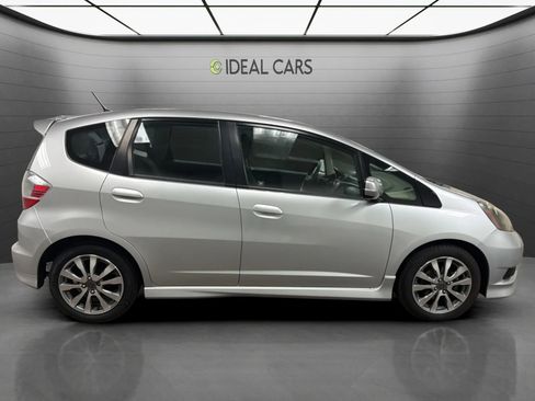 Used 2013 Honda Fit Sport image 4