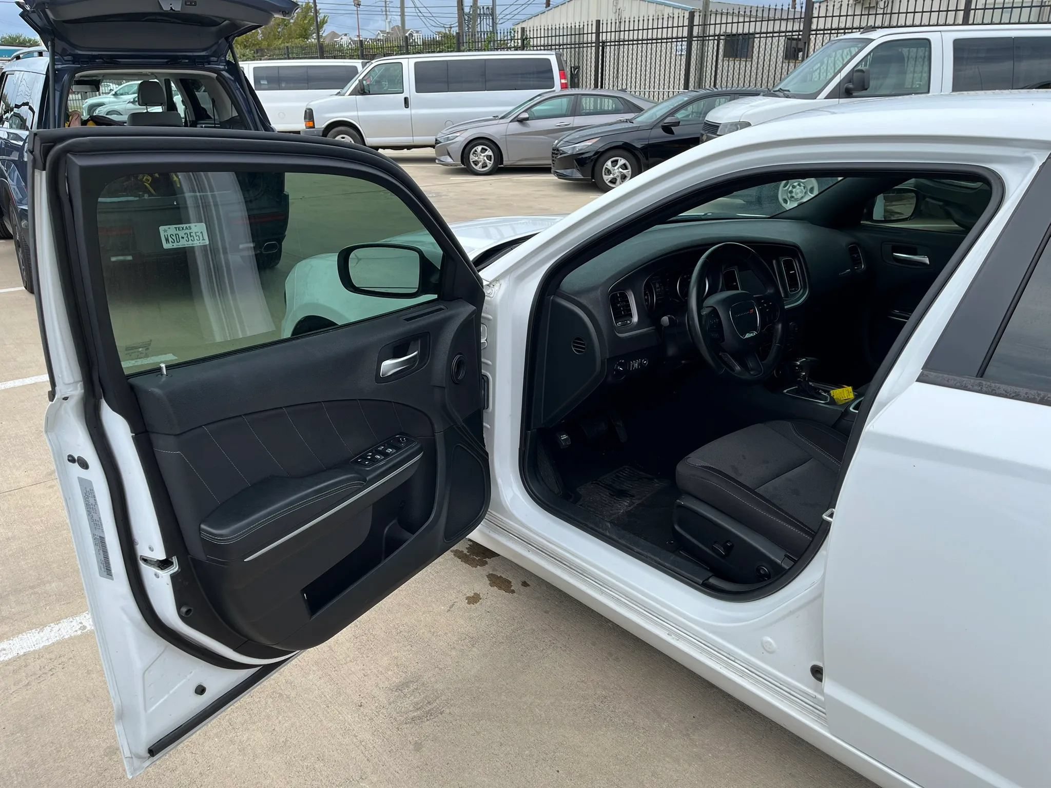 Used 2019 Dodge Charger SXT RWD image 20