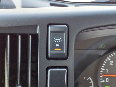 New 2024 Chevrolet Low Cab Forward image 9