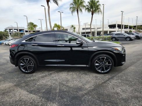 Used 2025 INFINITI QX55 Luxe w/ Cargo Package image 6