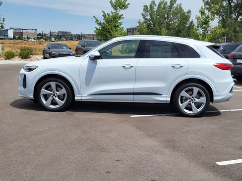 Used 2025 Audi Q5 Prestige AWD/4WD image 2