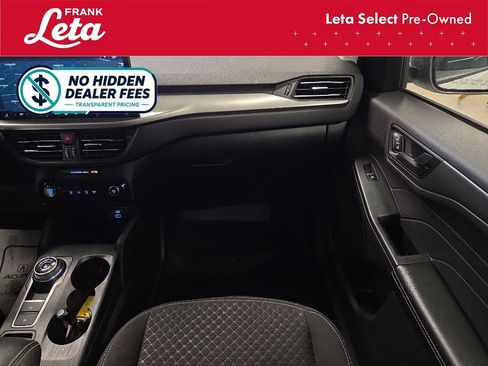 Used 2023 Ford Escape Active w/ Tech Pack #1 AWD/4WD image 18