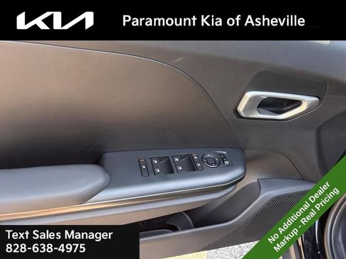 New 2026 Kia K4 FWD image 22