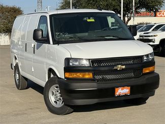 New 2025 Chevrolet Express 2500 w/ Driver Convenience Package video 2