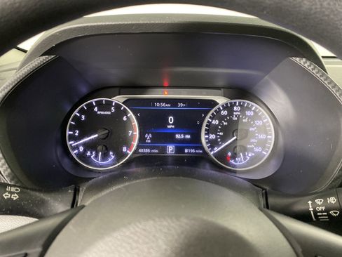 Used 2023 Nissan Sentra SV image 20