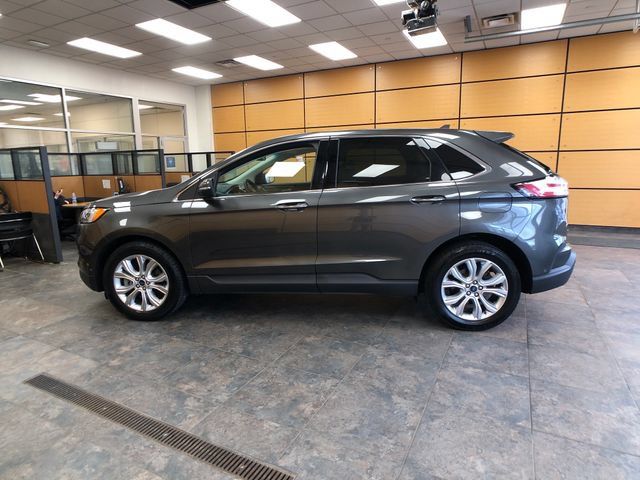 Certified 2020 Ford Edge Titanium w/ Equipment Group 301A AWD/4WD image 4