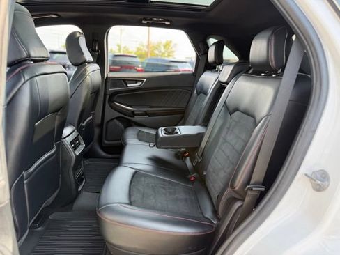 Certified 2023 Ford Edge ST-Line AWD/4WD image 15