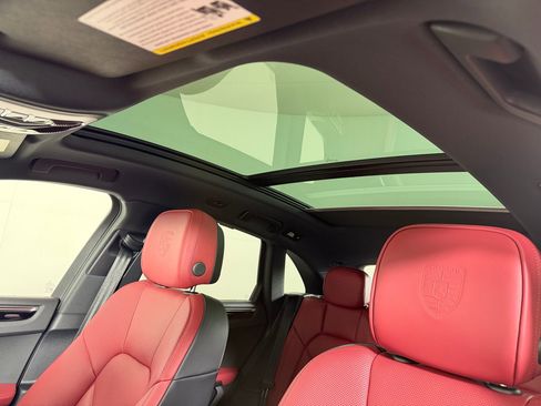 New 2026 Porsche Macan Turbo image 19