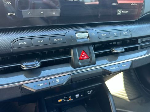 Used 2025 Kia K4 GT-Line image 17