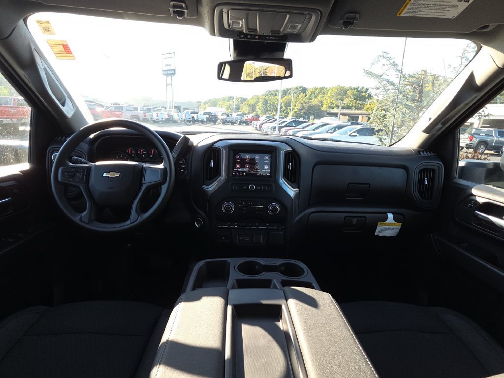 New 2026 Chevrolet Silverado 2500 Custom w/ Custom Value Package AWD/4WD image 29