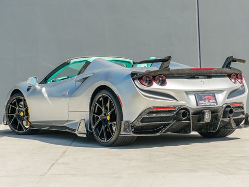 Used 2023 Ferrari F8 Tributo image 10