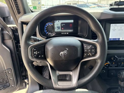 Used 2023 Ford Bronco 2-Door AWD/4WD image 21