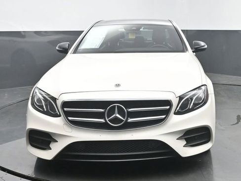 Used 2018 Mercedes-Benz E 300 4MATIC image 8