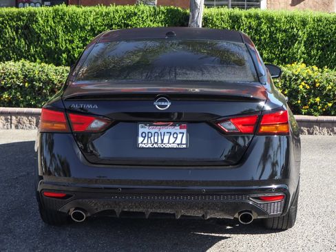Used 2025 Nissan Altima 2.5 SV w/ SV Special Edition Package FWD image 7