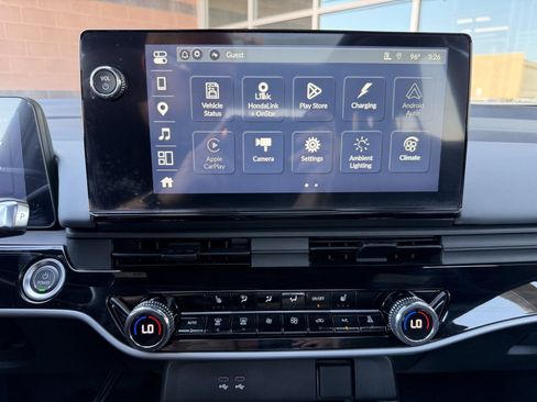 Used 2024 Honda Prologue Touring image 19