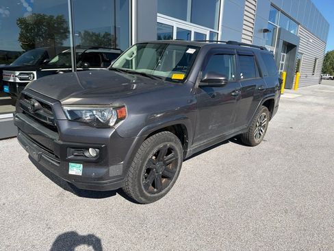 Used 2015 Toyota 4Runner Limited AWD/4WD image 1