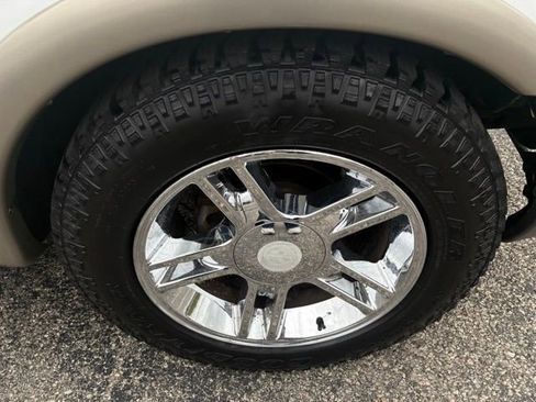 Used 2002 Ford F150 XLT AWD/4WD image 18