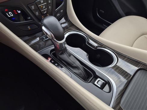 Certified 2020 Buick Envision Premium image 31