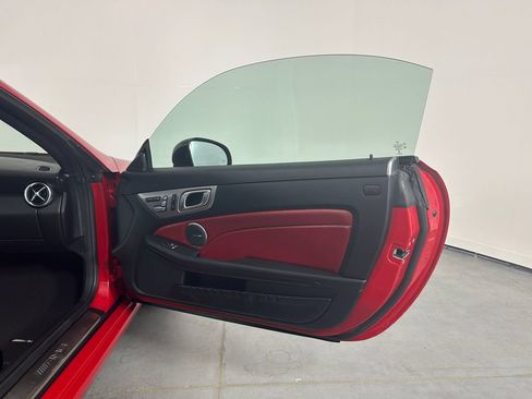 Used 2017 Mercedes-Benz SLC 43 AMG image 24