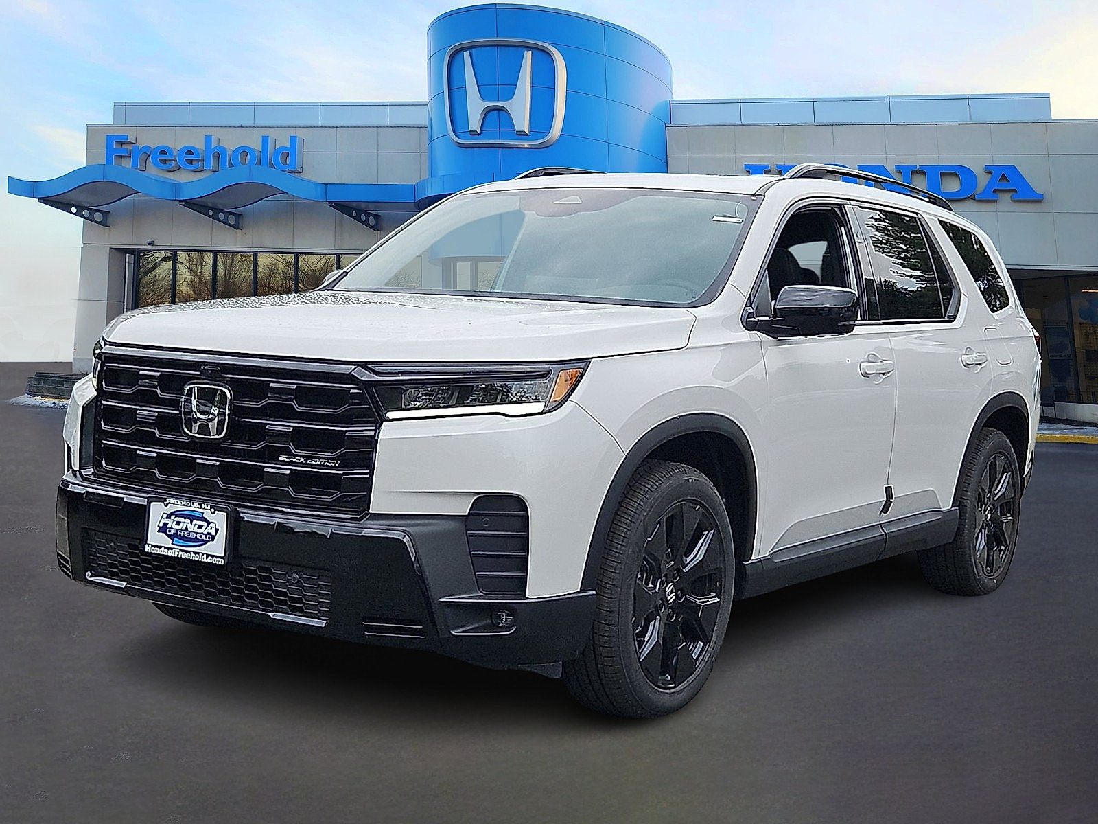 New 2026 Honda Pilot Black Edition image 3