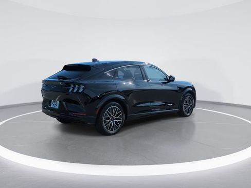 Used 2024 Ford Mustang Mach-E Premium AWD/4WD image 8