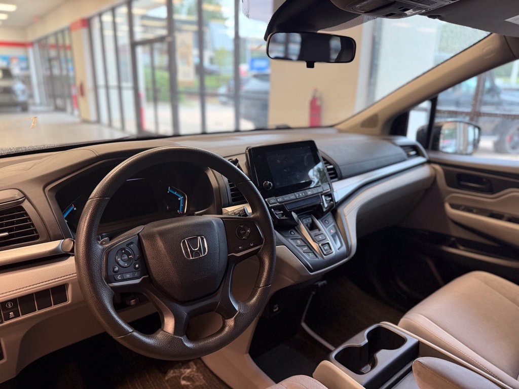 Used 2022 Honda Odyssey EX image 9