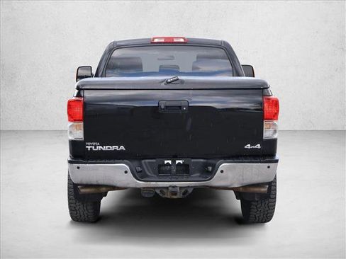 Used 2012 Toyota Tundra 4x4 CrewMax image 6