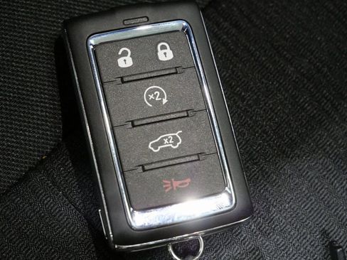 New 2025 Jeep Grand Cherokee Laredo X w/ Luxury Tech Group I image 30