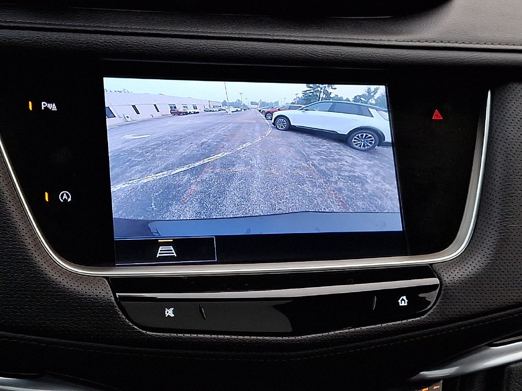 Certified 2023 Cadillac XT5 Premium Luxury AWD/4WD image 23