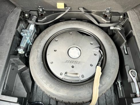 Used 2017 INFINITI QX50 2WD w/ Deluxe Touring Package image 17