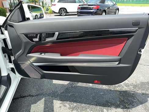 Used 2017 Mercedes-Benz E 400 Cabriolet image 25