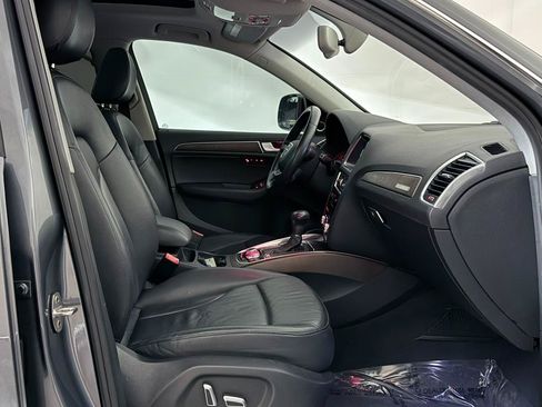 Used 2015 Audi Q5 2.0T Premium Plus w/ Technology Package AWD/4WD image 25