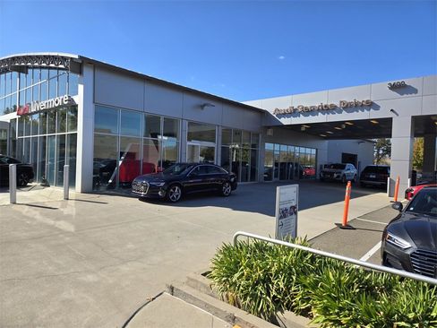 Used 2024 BMW X5 sDrive40i image 41