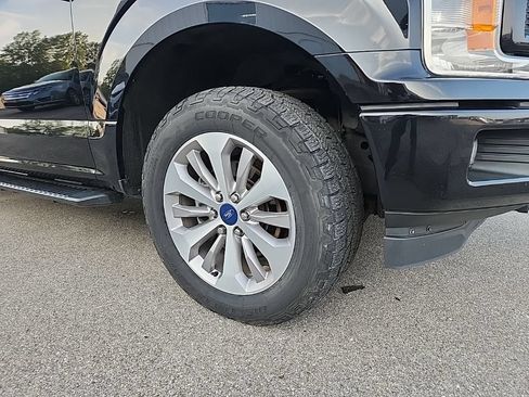 Used 2018 Ford F150 XL w/ Equipment Group 101A Mid AWD/4WD image 3