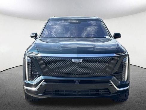 Certified 2026 Cadillac Vistiq Luxury image 26