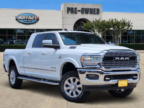 Used 2022 RAM 2500 Limited AWD/4WD image 1