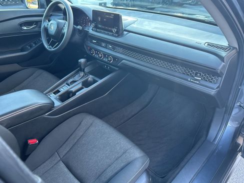 Used 2024 Honda Accord EX image 40