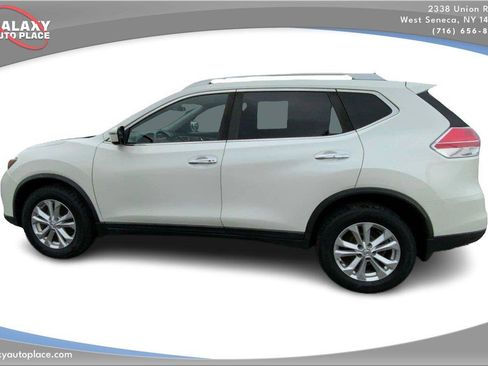 Used 2016 Nissan Rogue SV AWD/4WD image 8