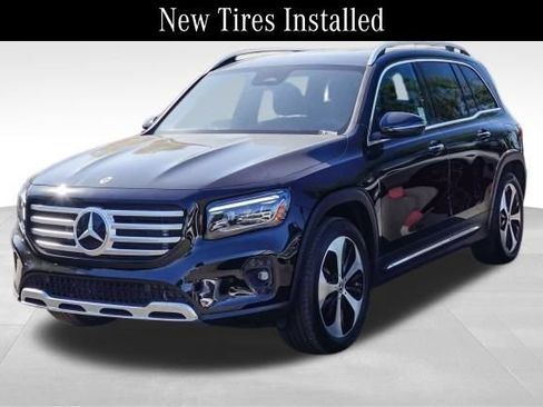 Used 2024 Mercedes-Benz GLB 250 GLB 250 image 3