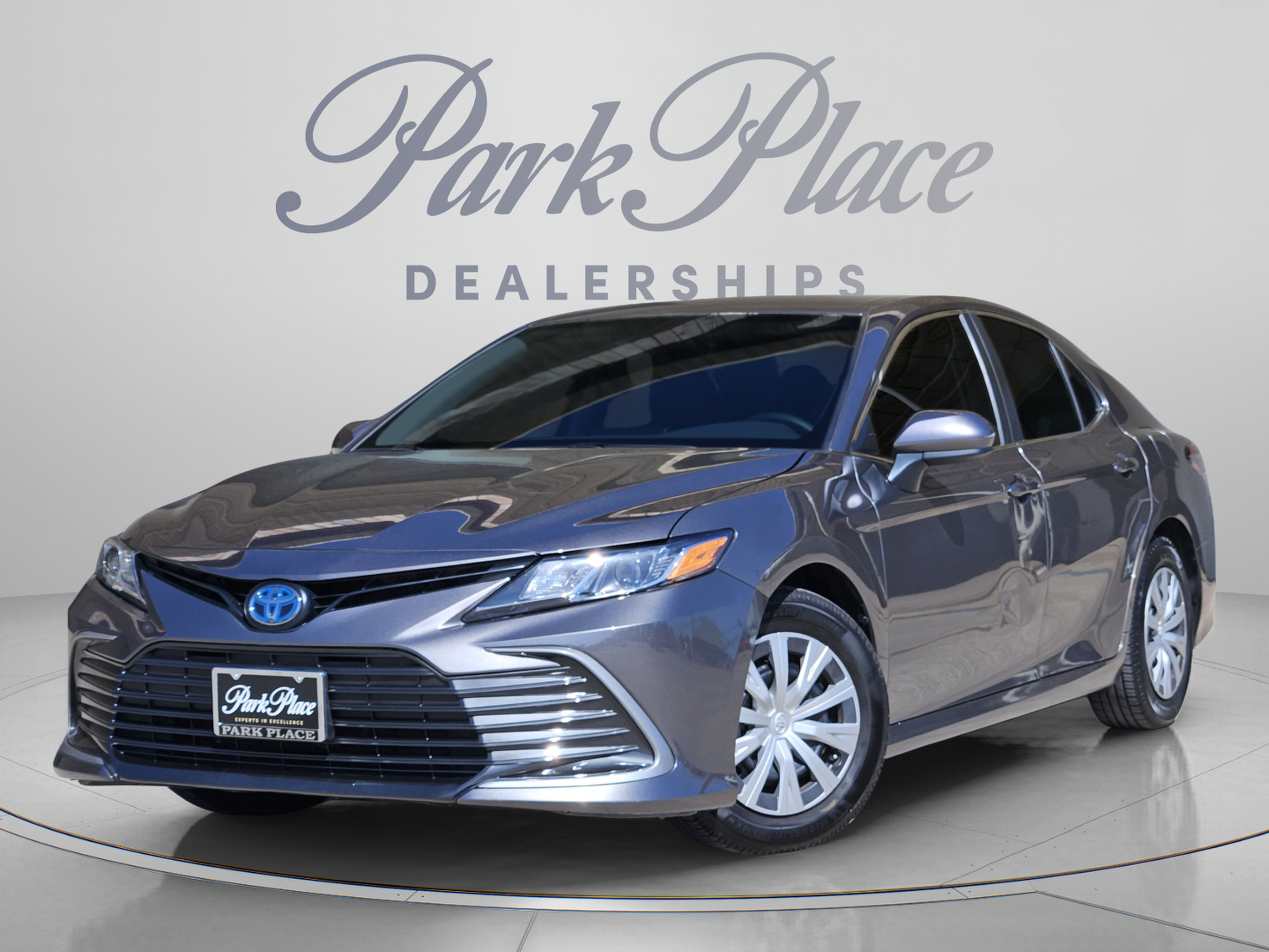 Used 2023 Toyota Camry LE FWD image 1