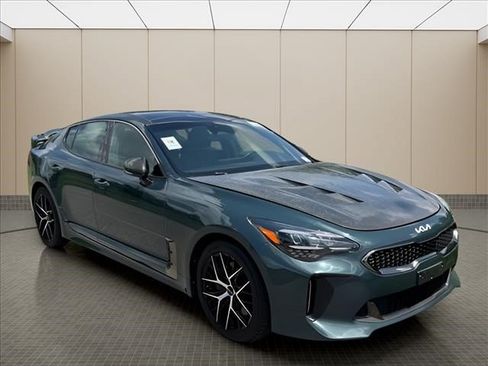 Used 2022 Kia Stinger GT-Line w/ Sun & Sound Package AWD/4WD image 9