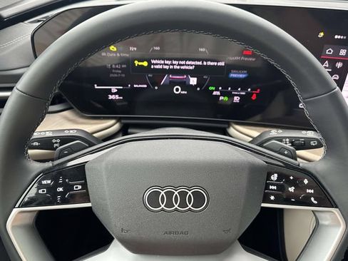 Certified 2025 Audi Q5 Premium w/ Convenience Package AWD/4WD image 23