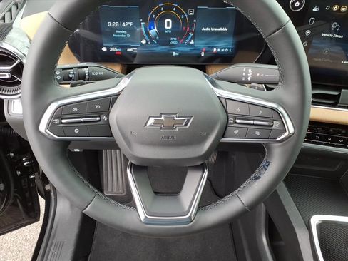 New 2026 Chevrolet Equinox ACTIV image 11