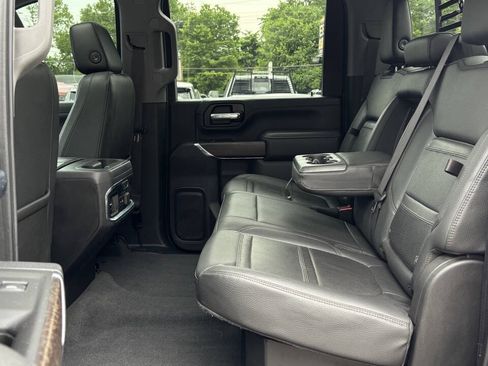 Used 2020 GMC Sierra 2500 Denali w/ Denali Ultimate Package AWD/4WD image 16