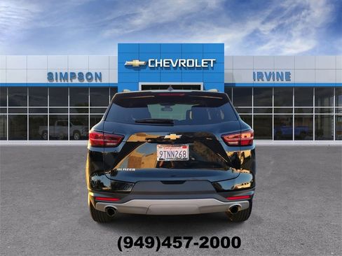 Used 2025 Chevrolet Blazer LT w/ Convenience Package image 7
