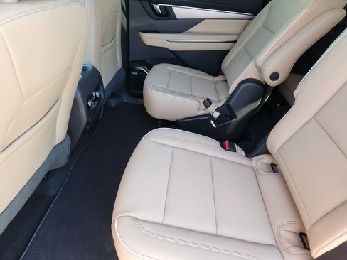 New 2026 Buick Enclave Preferred w/ Power Package image 22