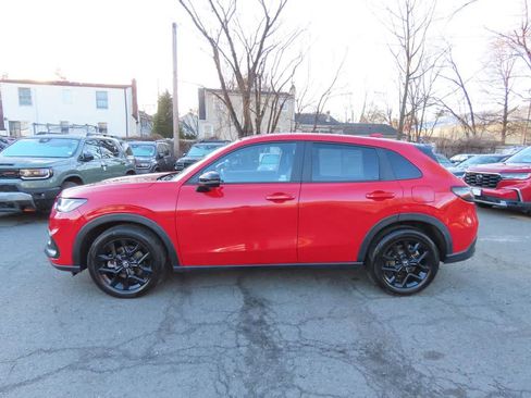 Certified 2023 Honda HR-V Sport image 3