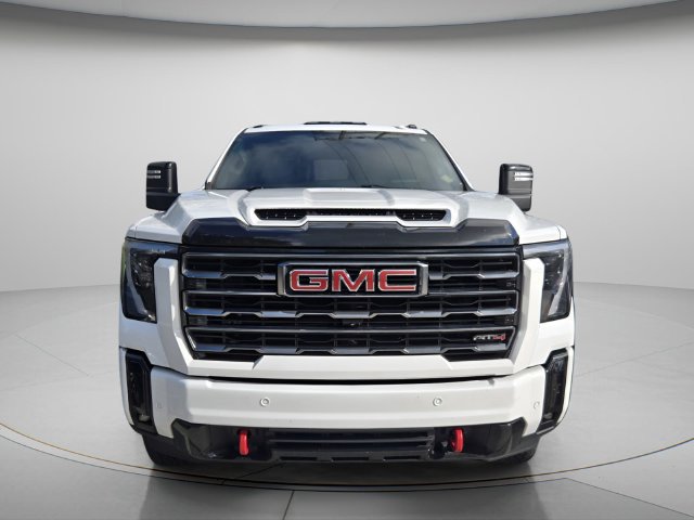 Used 2025 GMC Sierra 2500 AT4 w/ AT4 Premium Plus Package AWD/4WD image 3