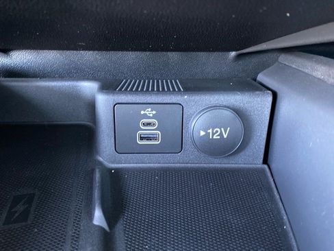 New 2025 Ford Escape Active w/ Active Premium Tech Pack image 9